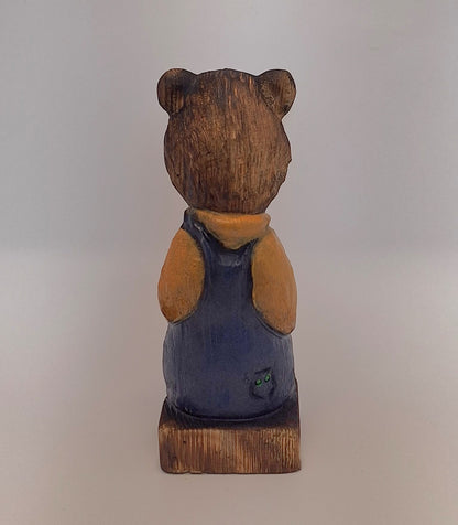 #0012 Bibbed bear